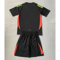 Camisa de time de futebol Espanha Goleiro Replicas 1º Equipamento Infantil Europeu 2024 Manga Curta (+ Calças curtas)